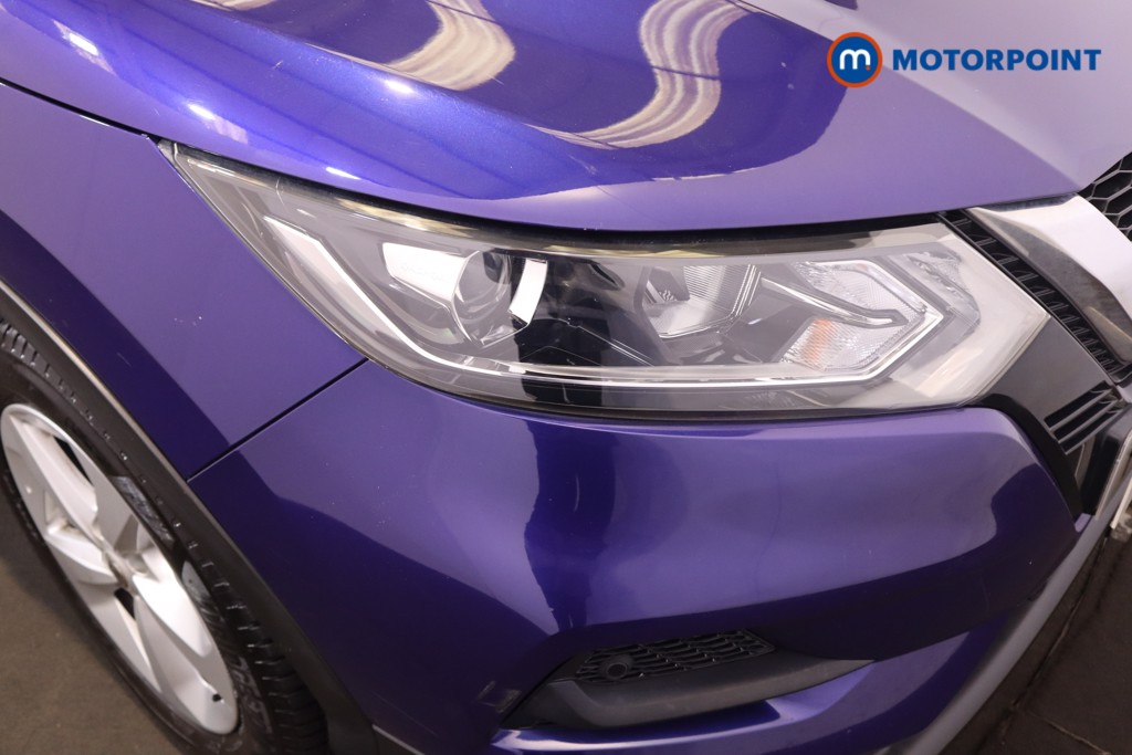 Nissan Qashqai Acenta Premium Manual Diesel SUV - Stock Number (1598895) - 26th supplementary image