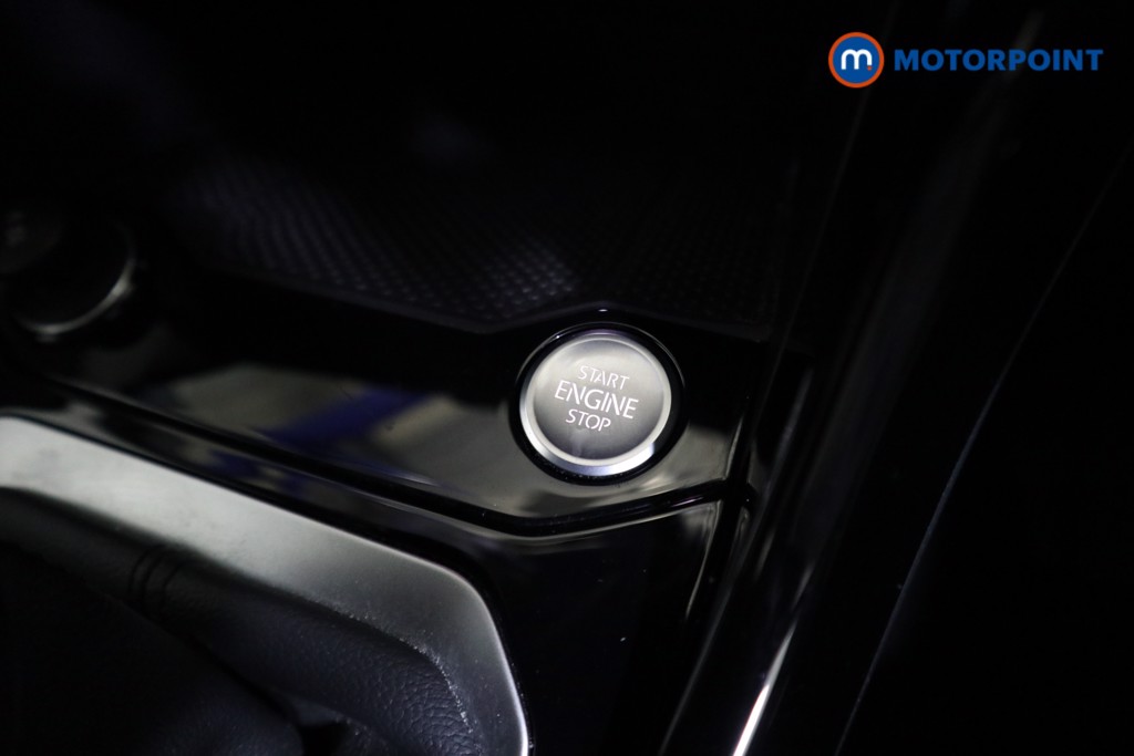 Volkswagen T-Roc R-Line Automatic Diesel SUV - Stock Number (1598933) - 10th supplementary image