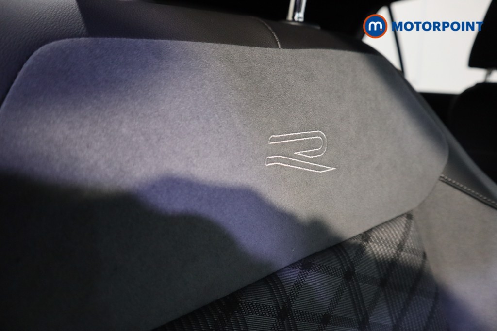 Volkswagen T-Roc R-Line Automatic Diesel SUV - Stock Number (1598933) - 16th supplementary image