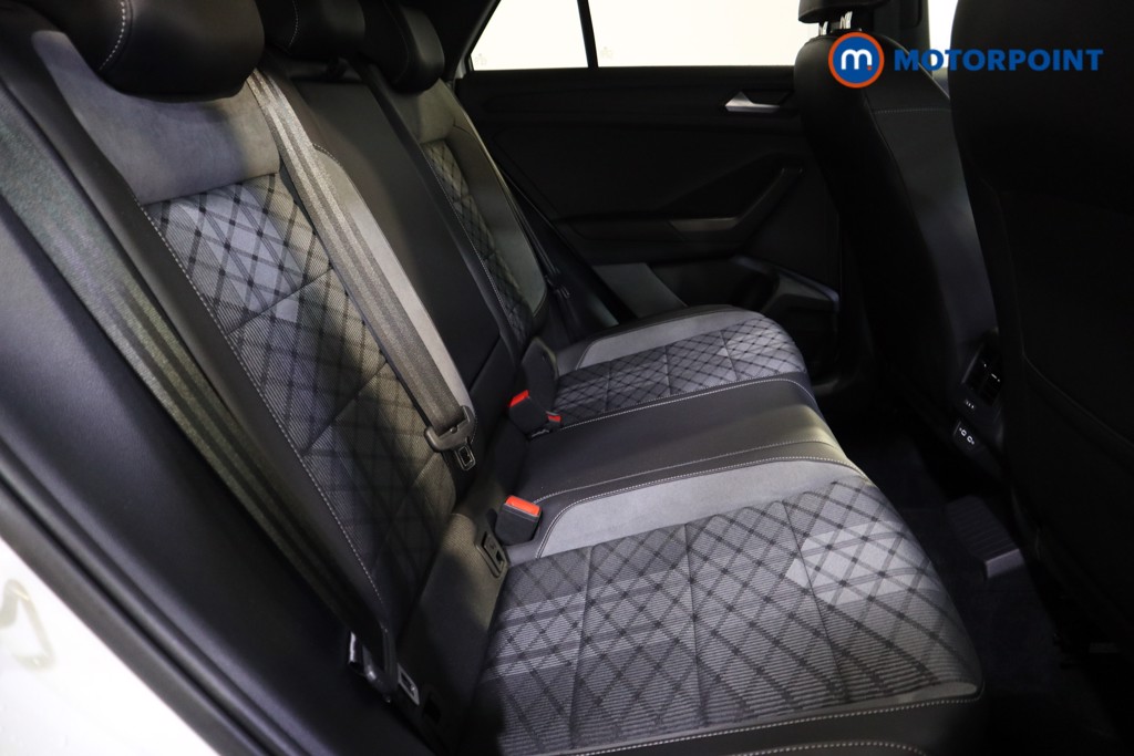Volkswagen T-Roc R-Line Automatic Diesel SUV - Stock Number (1598933) - 17th supplementary image