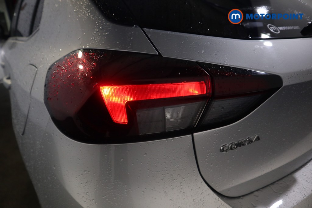 Vauxhall Corsa Elite Edition Manual Petrol Hatchback - Stock Number (1599122) - 17th supplementary image