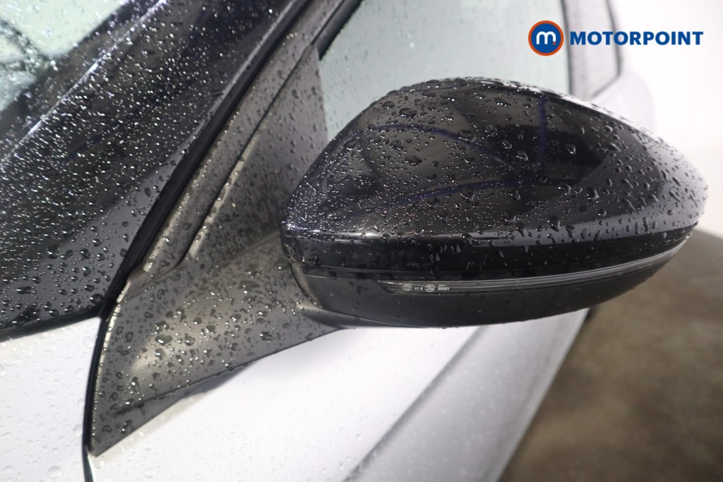 Vauxhall Corsa Elite Edition Manual Petrol Hatchback - Stock Number (1599122) - 20th supplementary image