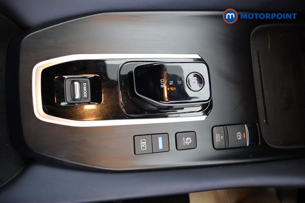 Nissan Qashqai Tekna Automatic Petrol-Electric Hybrid SUV - Stock Number (1599223) - 11th supplementary image
