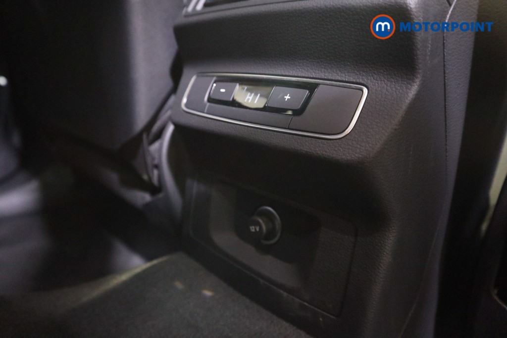 Audi Q5 S Line Automatic Diesel SUV - Stock Number (1599230) - 19th supplementary image