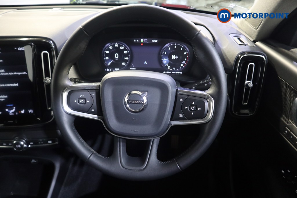Volvo Xc40 Momentum Pro Manual Petrol SUV - Stock Number (1599241) - 2nd supplementary image