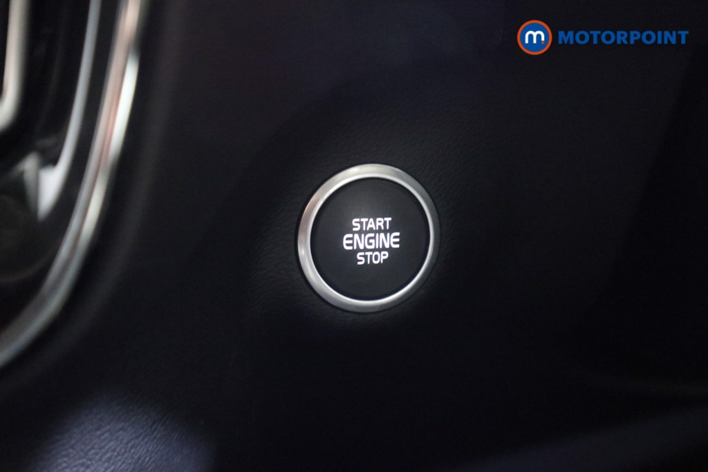 Volvo Xc40 Momentum Pro Manual Petrol SUV - Stock Number (1599241) - 6th supplementary image