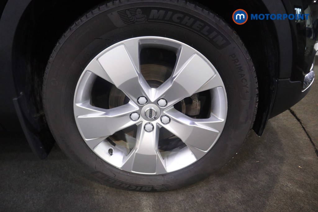 Volvo Xc40 Momentum Pro Manual Petrol SUV - Stock Number (1599241) - 19th supplementary image