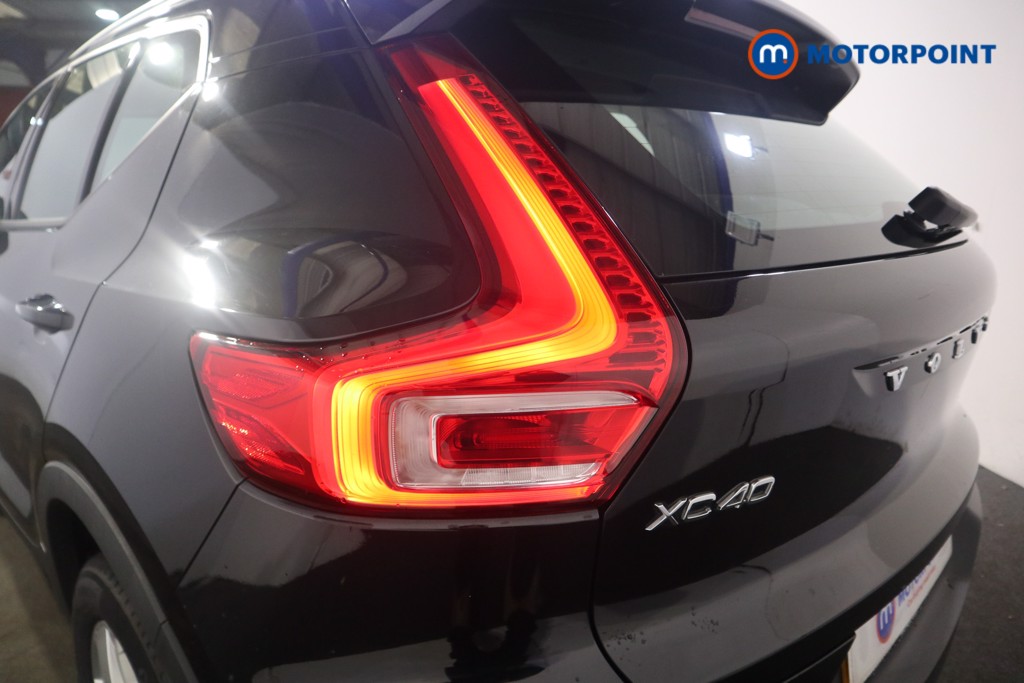 Volvo Xc40 Momentum Pro Manual Petrol SUV - Stock Number (1599241) - 23rd supplementary image