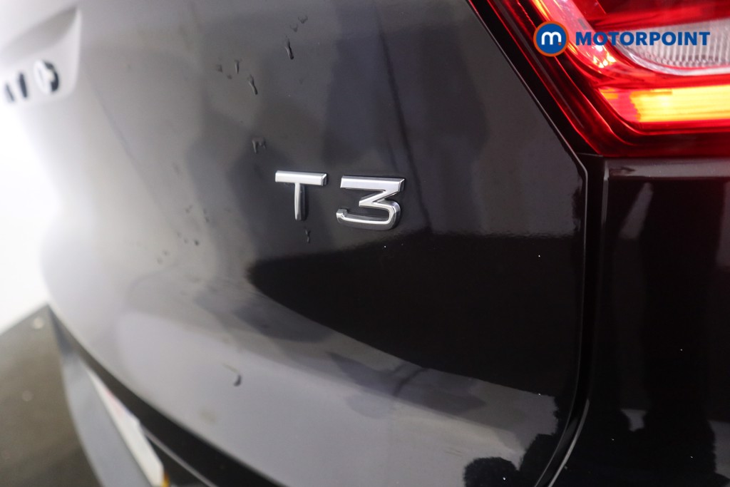 Volvo Xc40 Momentum Pro Manual Petrol SUV - Stock Number (1599241) - 25th supplementary image