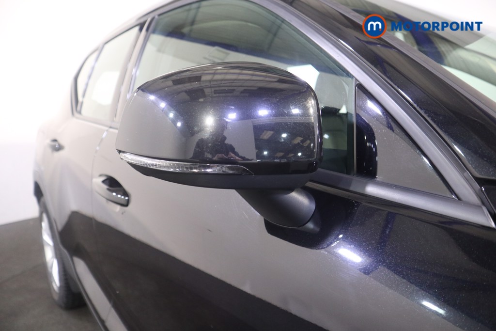 Volvo Xc40 Momentum Pro Manual Petrol SUV - Stock Number (1599241) - 27th supplementary image