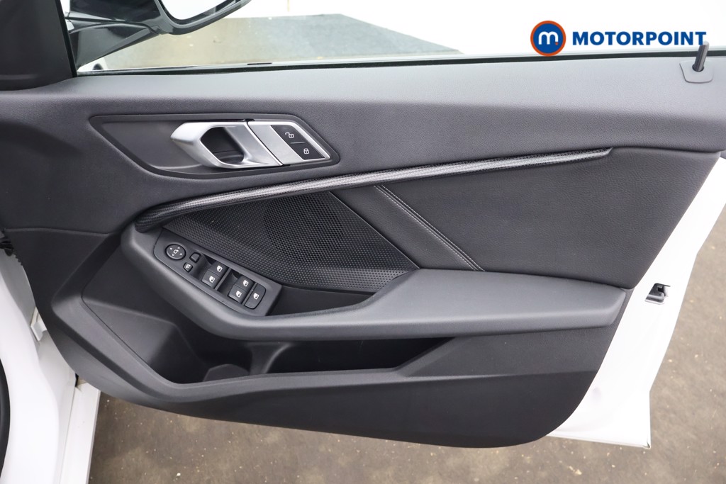 BMW 2 Series Sport Automatic Petrol Saloon - Stock Number (1599243) - 14th supplementary image