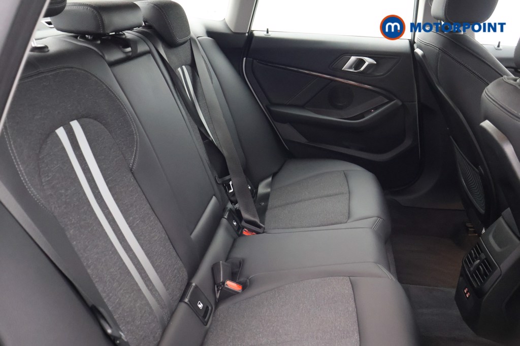 BMW 2 Series Sport Automatic Petrol Saloon - Stock Number (1599243) - 17th supplementary image