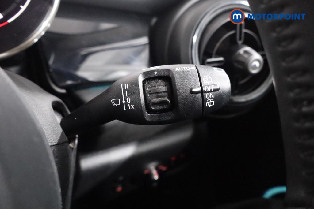 Mini Hatchback Cooper Classic Automatic Petrol Hatchback - Stock Number (1599251) - 9th supplementary image