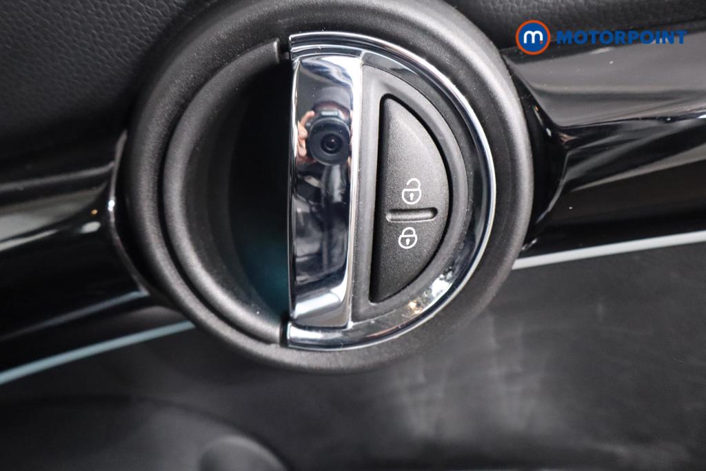 Mini Hatchback Cooper Classic Automatic Petrol Hatchback - Stock Number (1599251) - 12th supplementary image