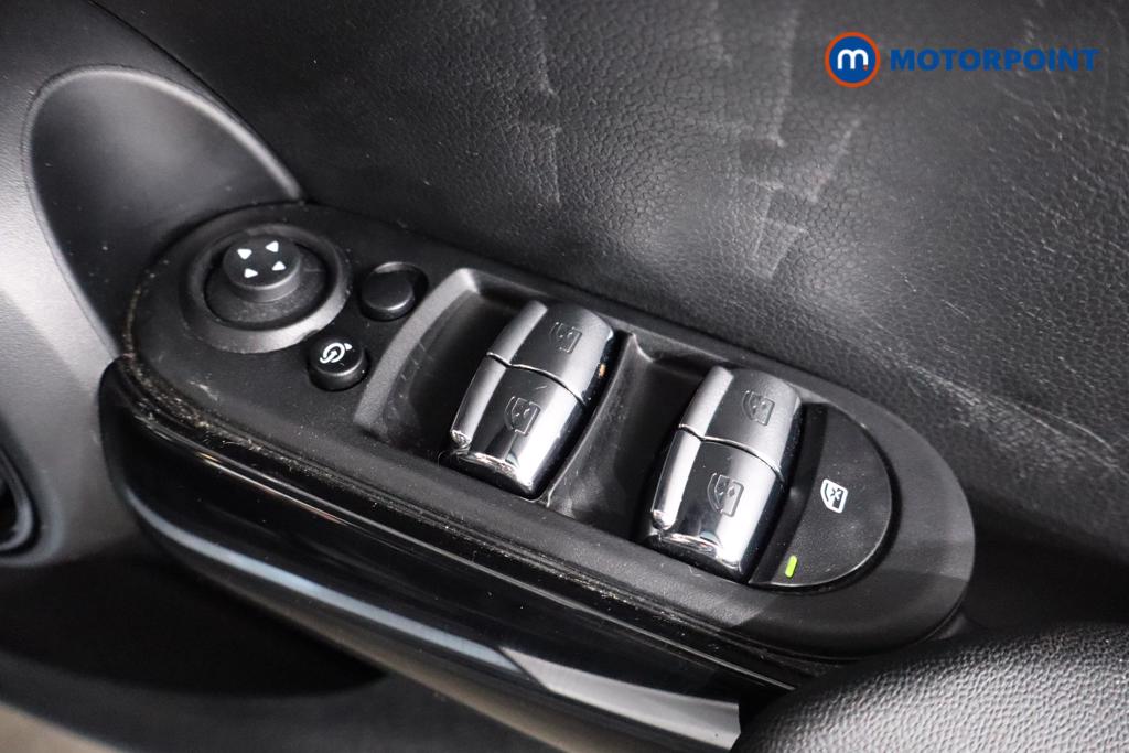 Mini Hatchback Cooper Classic Automatic Petrol Hatchback - Stock Number (1599251) - 13th supplementary image