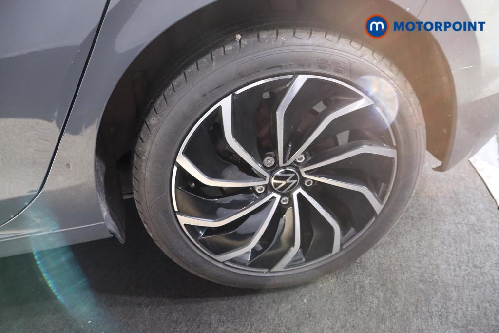 Volkswagen Golf Style Edition Manual Petrol Hatchback - Stock Number (1599290) - 18th supplementary image