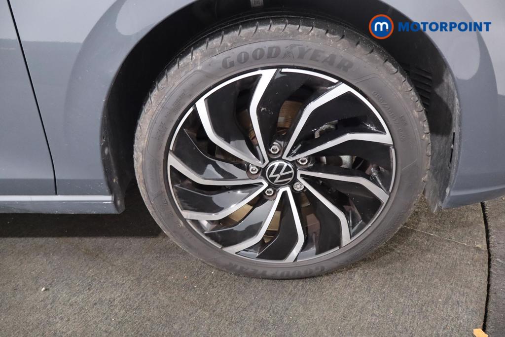 Volkswagen Golf Style Edition Manual Petrol Hatchback - Stock Number (1599290) - 20th supplementary image