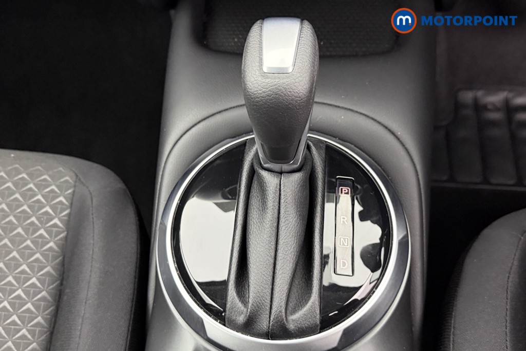 Nissan Juke Acenta Premium Automatic Petrol SUV - Stock Number (1599447) - 9th supplementary image