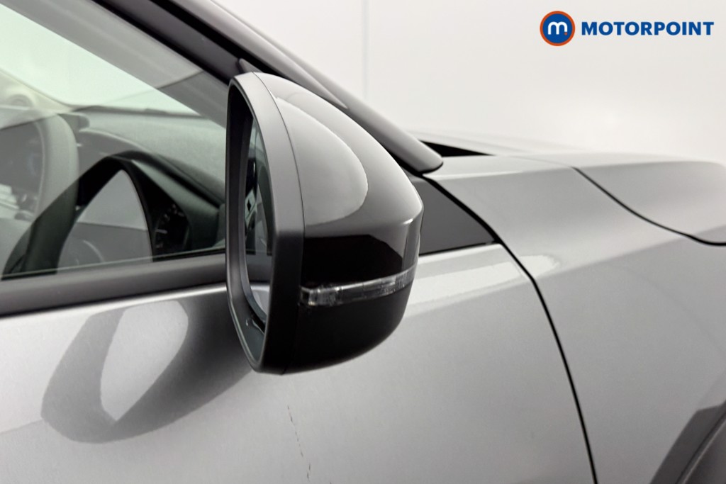 Nissan Juke Acenta Premium Automatic Petrol SUV - Stock Number (1599447) - 15th supplementary image