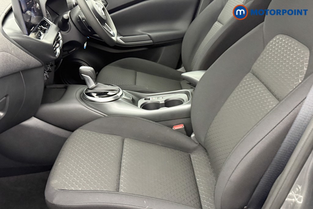 Nissan Juke Acenta Premium Automatic Petrol SUV - Stock Number (1599447) - 19th supplementary image