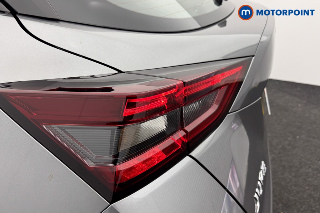 Nissan Juke Acenta Premium Automatic Petrol SUV - Stock Number (1599447) - 22nd supplementary image