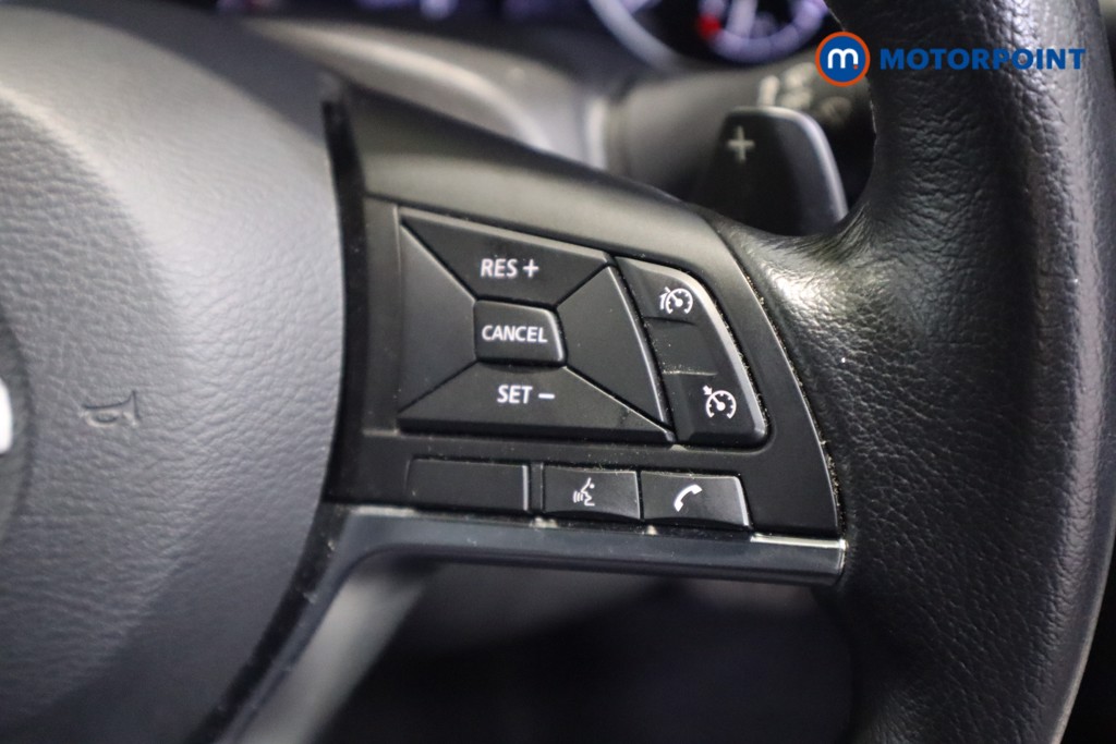 Nissan Juke N-Connecta Automatic Petrol SUV - Stock Number (1599453) - 14th supplementary image