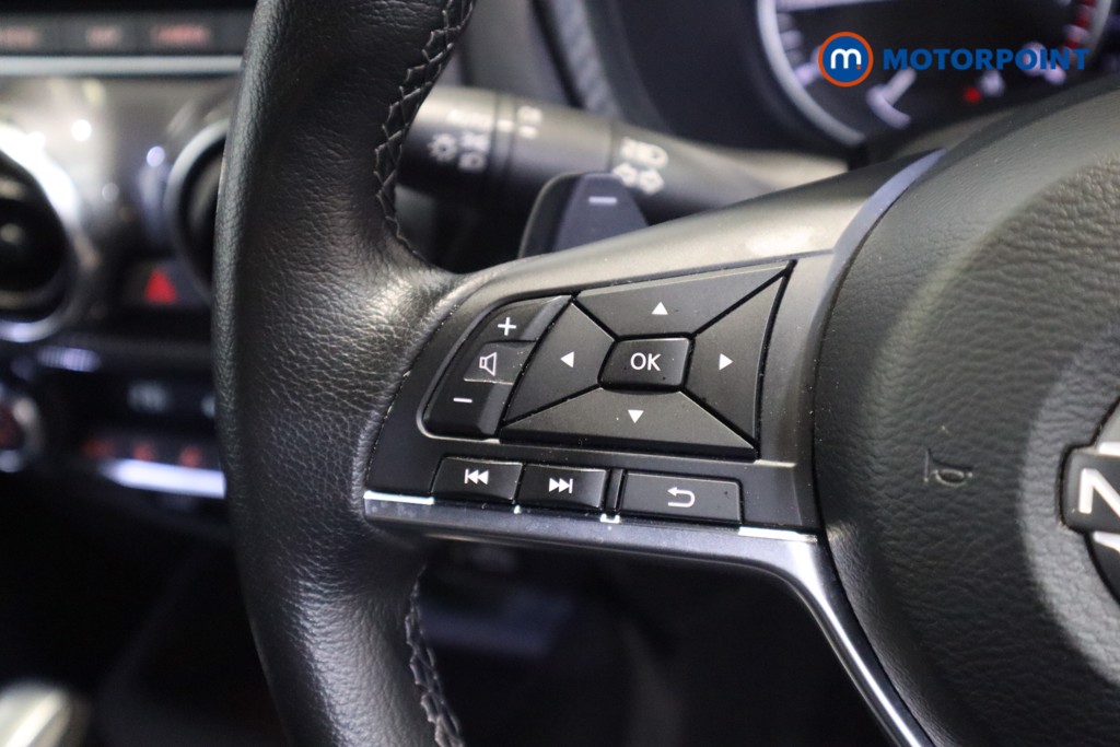 Nissan Juke N-Connecta Automatic Petrol SUV - Stock Number (1599453) - 16th supplementary image