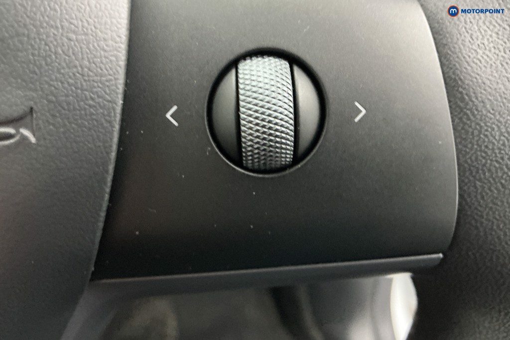 Tesla Model Y Long Range Automatic Electric SUV - Stock Number (1599651) - 18th supplementary image