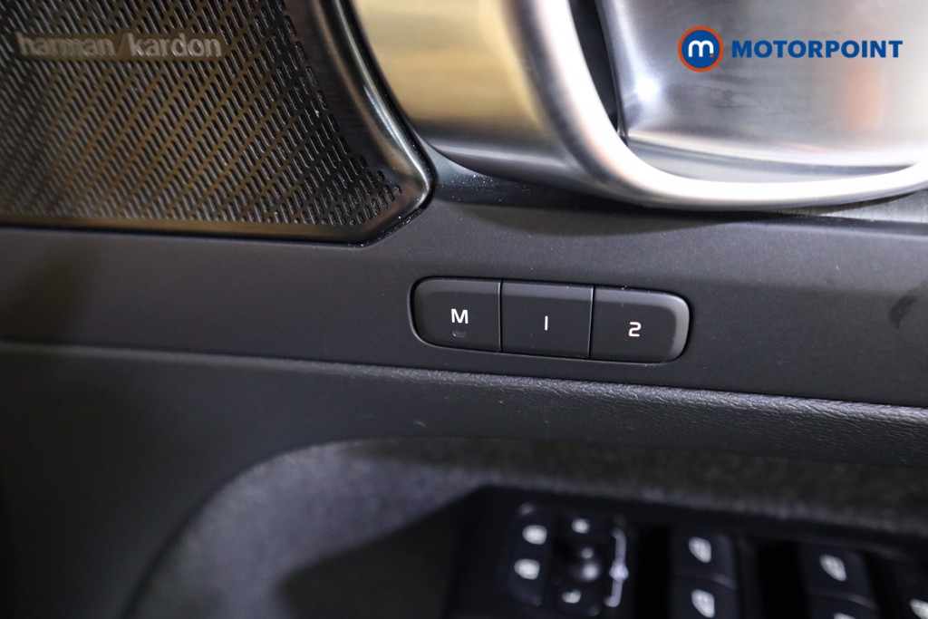 Volvo Xc40 Inscription Pro Automatic Petrol Plug-In Hybrid SUV - Stock Number (1600013) - 11th supplementary image