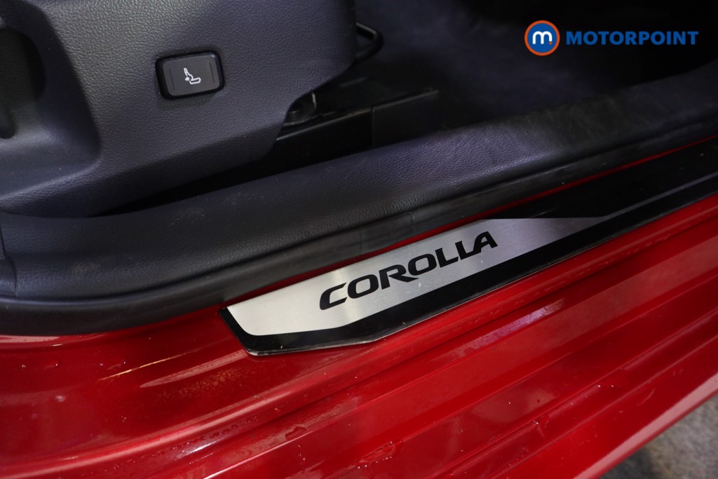 Toyota Corolla Excel Automatic Petrol-Electric Hybrid Estate - Stock Number (1600017) - 11th supplementary image