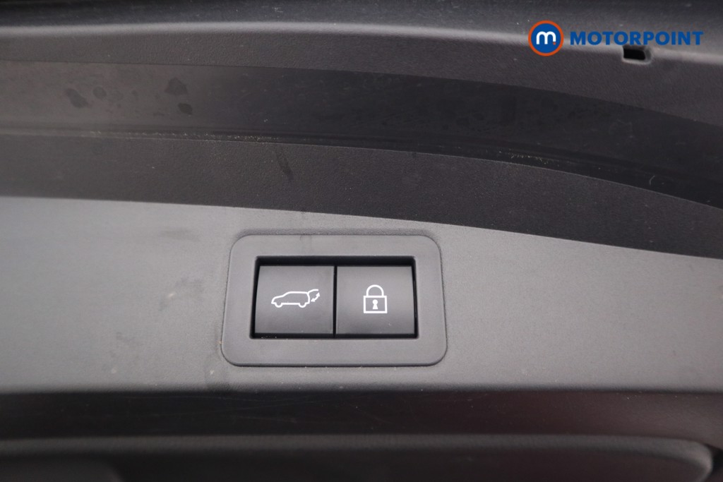 Toyota Corolla Excel Automatic Petrol-Electric Hybrid Estate - Stock Number (1600017) - 17th supplementary image