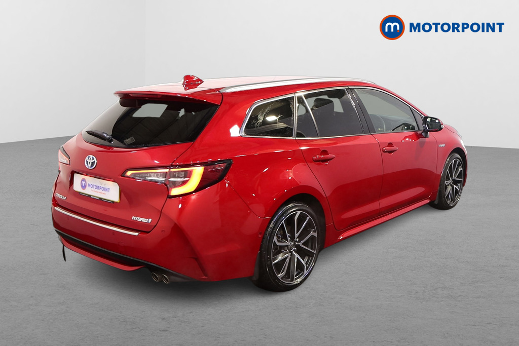 Toyota Corolla Excel Automatic Petrol-Electric Hybrid Estate - Stock Number (1600017) - Drivers side rear corner