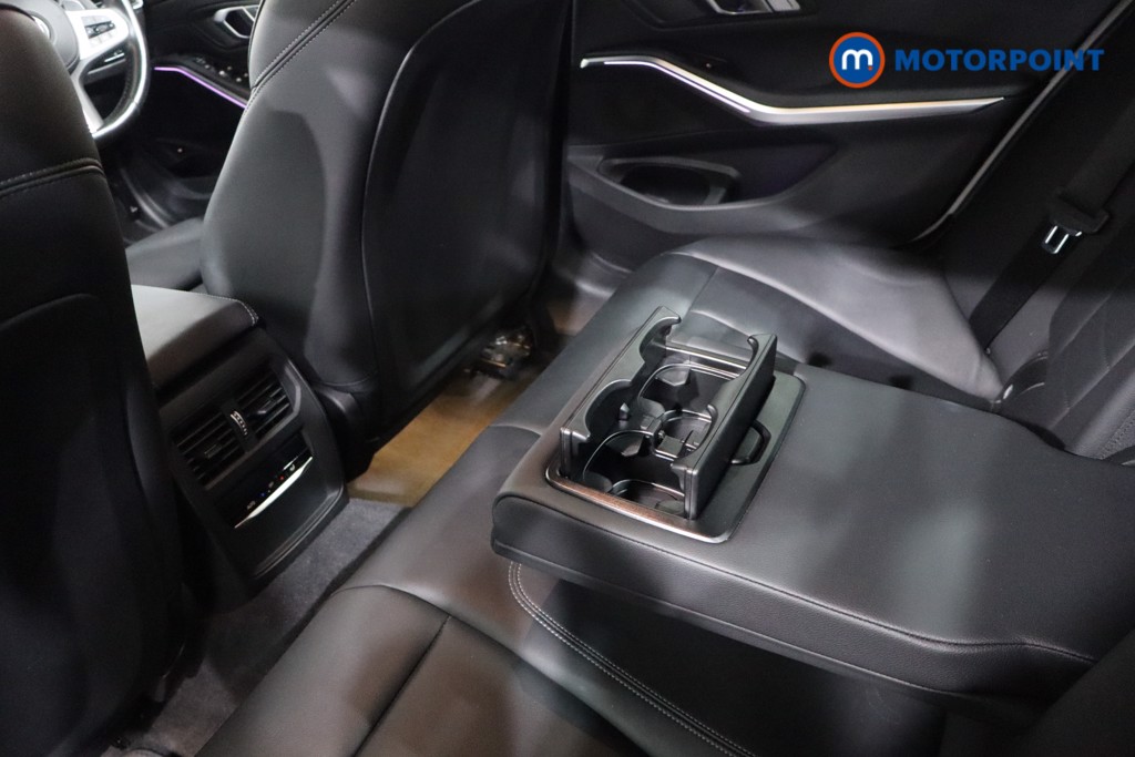 BMW 3 Series M Sport Automatic Petrol Plug-In Hybrid Saloon - Stock Number (1600054) - 27th supplementary image