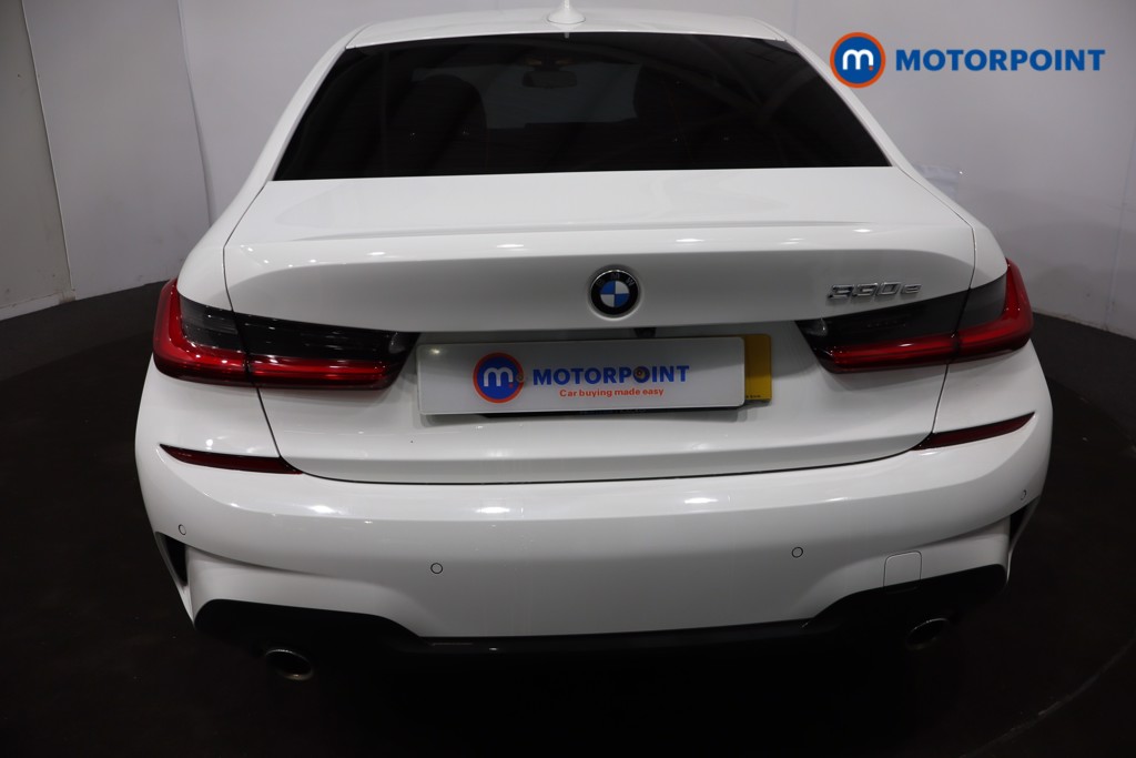 BMW 3 Series M Sport Automatic Petrol Plug-In Hybrid Saloon - Stock Number (1600054) - 36th supplementary image