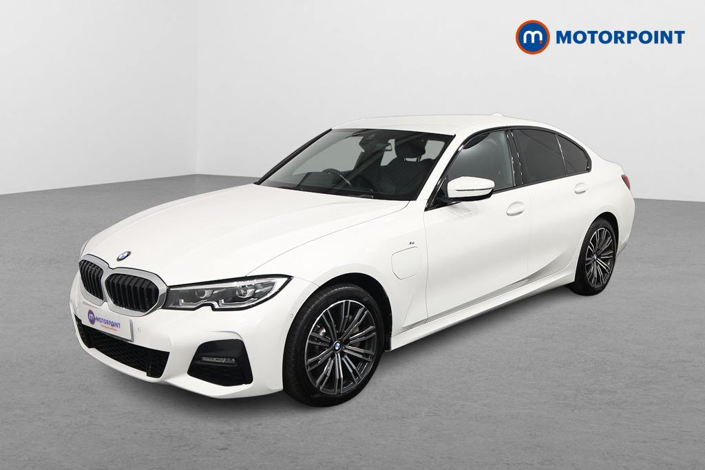 BMW 3 Series M Sport Automatic Petrol Plug-In Hybrid Saloon - Stock Number (1600054) - Passenger side front corner