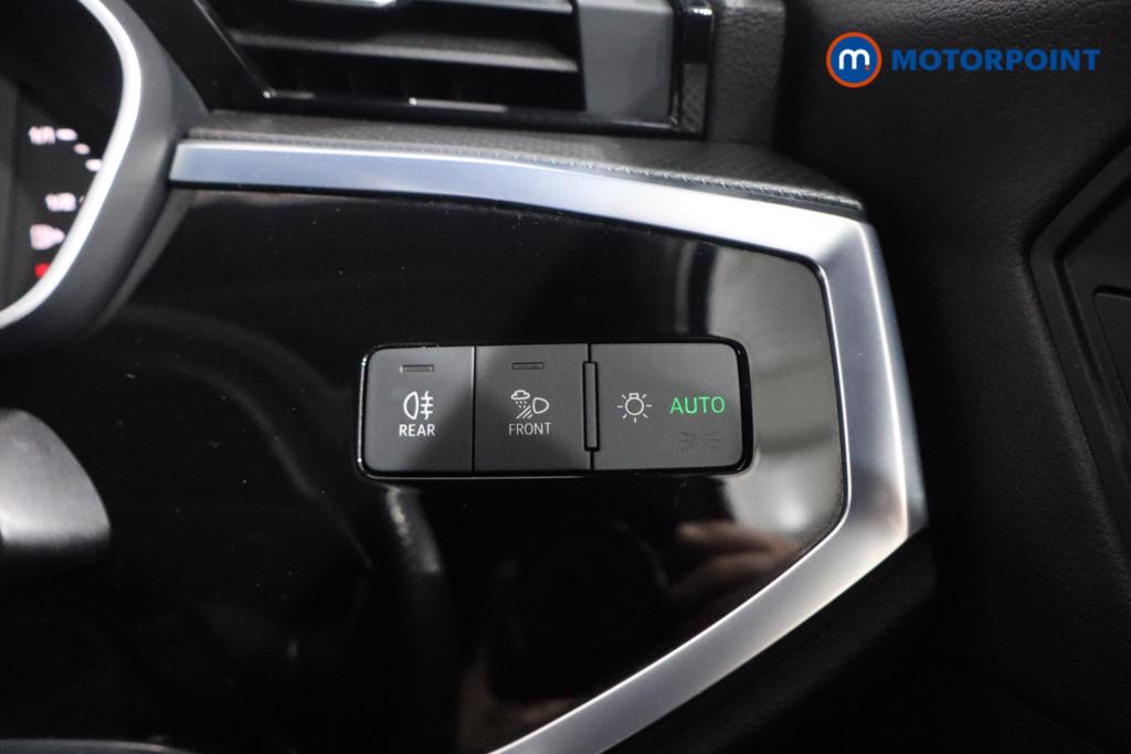 Audi Q3 S Line Automatic Petrol Plug-In Hybrid SUV - Stock Number (1600096) - 11th supplementary image