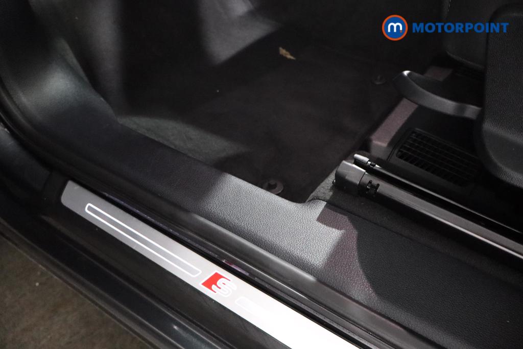 Audi Q3 S Line Automatic Petrol Plug-In Hybrid SUV - Stock Number (1600096) - 15th supplementary image