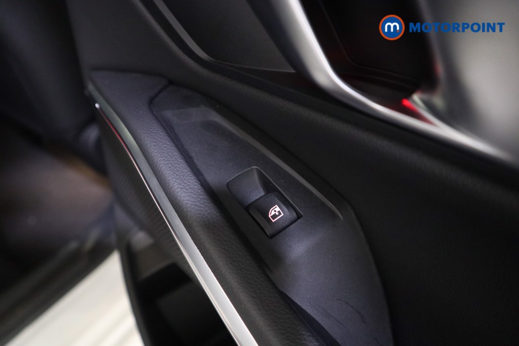 BMW 3 Series M Sport Automatic Petrol Plug-In Hybrid Estate - Stock Number (1600126) - 19th supplementary image