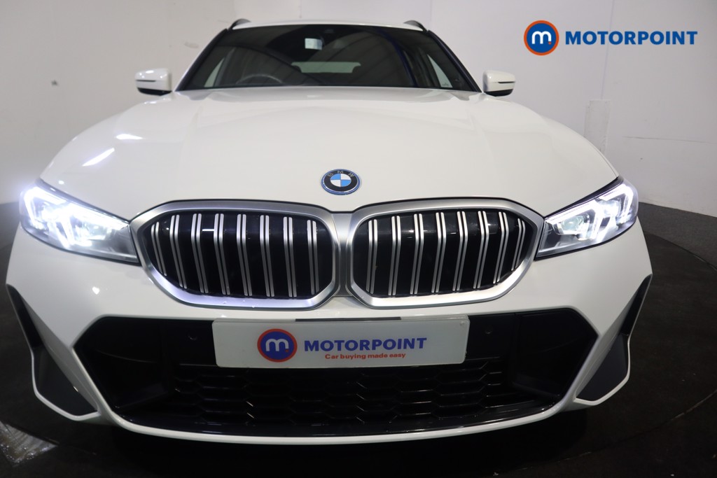 BMW 3 Series M Sport Automatic Petrol Plug-In Hybrid Estate - Stock Number (1600126) - 38th supplementary image