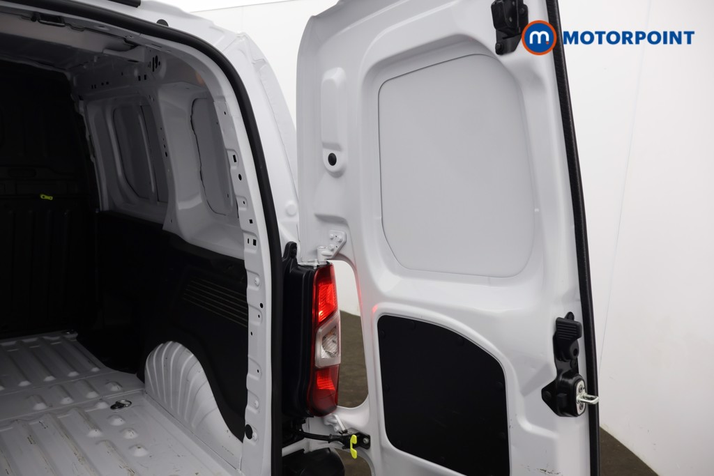 Peugeot Partner Professional Manual Diesel Panel Van - Stock Number (1600149) - 25th supplementary image