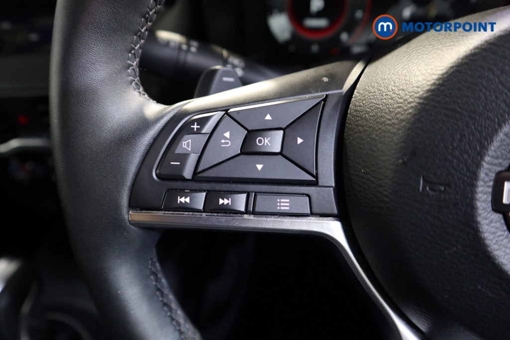 Nissan Juke N-Connecta Automatic Petrol SUV - Stock Number (1600264) - 3rd supplementary image