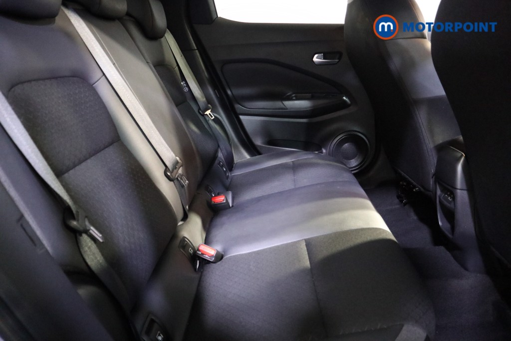 Nissan Juke N-Connecta Automatic Petrol SUV - Stock Number (1600264) - 16th supplementary image