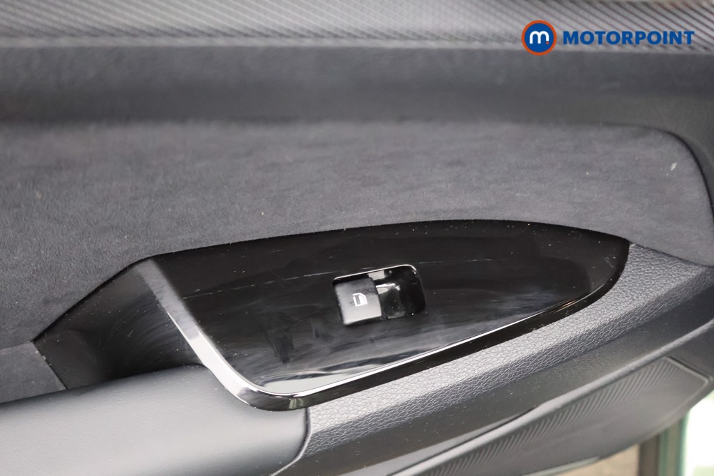 KIA Sportage Gt-Line Automatic Petrol-Electric Hybrid SUV - Stock Number (1600318) - 28th supplementary image