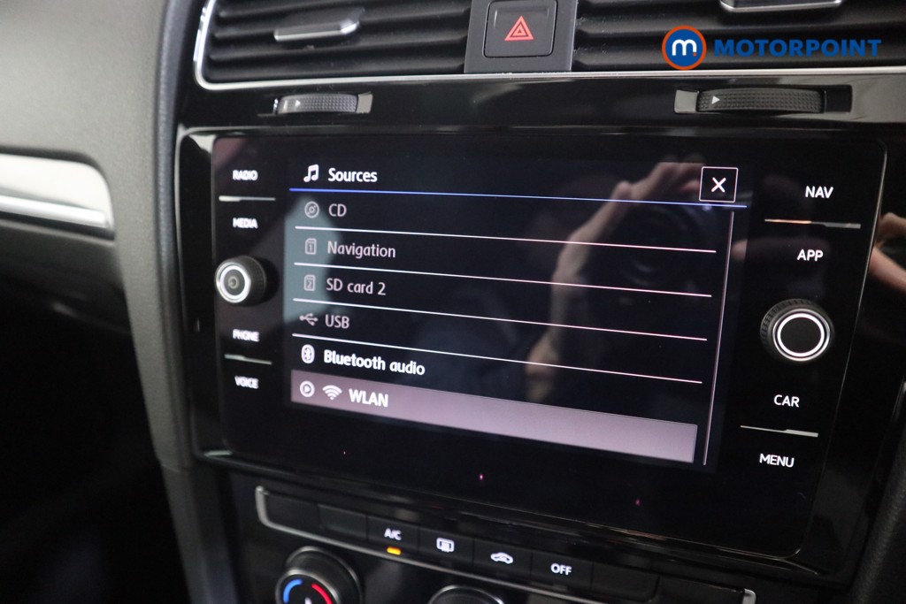 Volkswagen Golf R-Line Automatic Diesel Hatchback - Stock Number (1600378) - 7th supplementary image