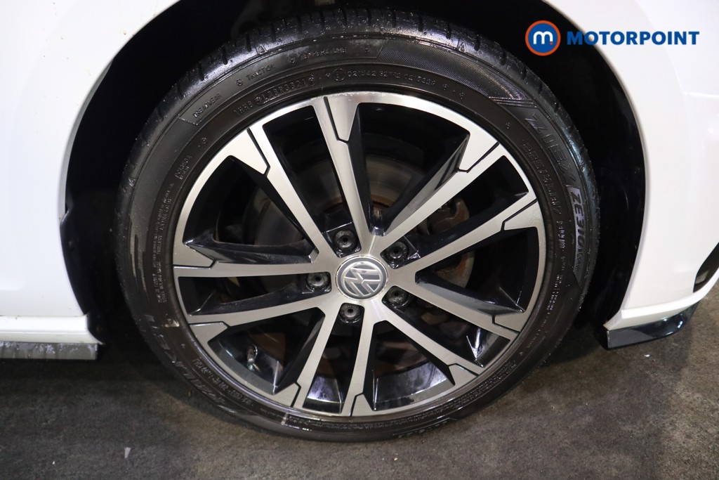 Volkswagen Golf R-Line Automatic Diesel Hatchback - Stock Number (1600378) - 20th supplementary image