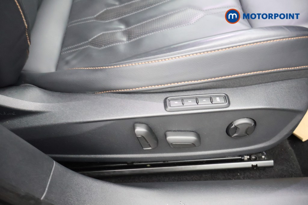 Cupra Formentor VZ2 Automatic Petrol Plug-In Hybrid SUV - Stock Number (1600405) - 16th supplementary image