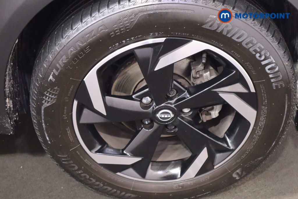 Nissan Juke N-Connecta Automatic Petrol SUV - Stock Number (1600667) - 22nd supplementary image