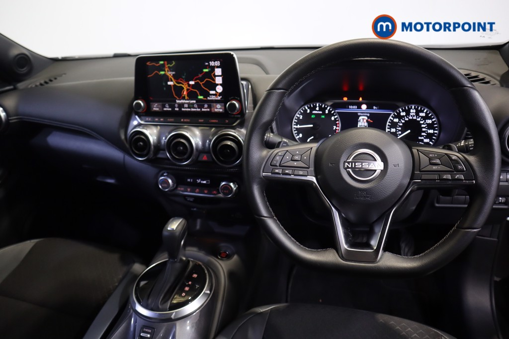 Nissan Juke N-Connecta Automatic Petrol SUV - Stock Number (1600667) - 1st supplementary image