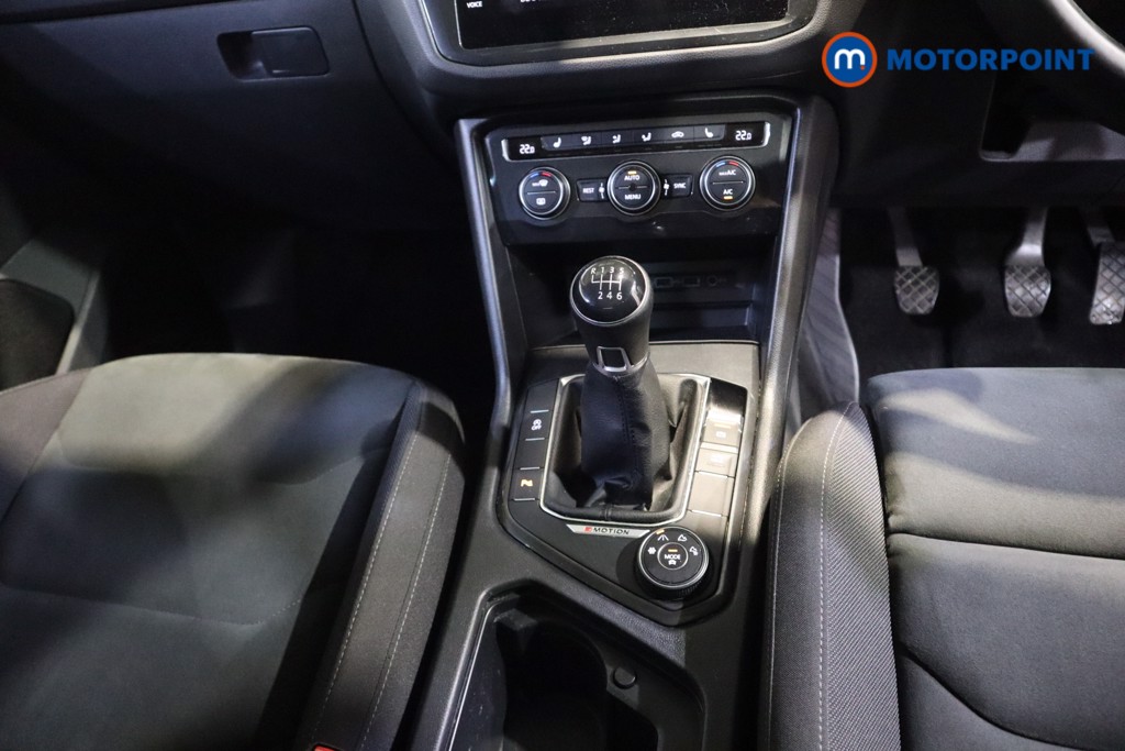 Volkswagen Tiguan SEL Manual Diesel SUV - Stock Number (1600805) - 6th supplementary image