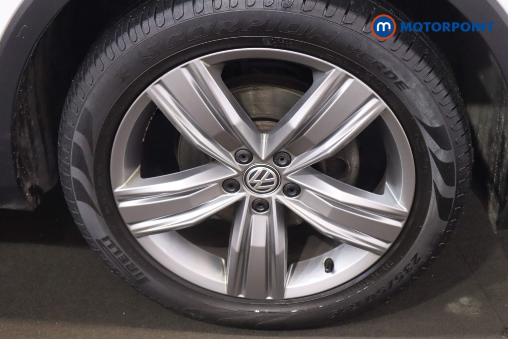 Volkswagen Tiguan SEL Manual Diesel SUV - Stock Number (1600805) - 24th supplementary image
